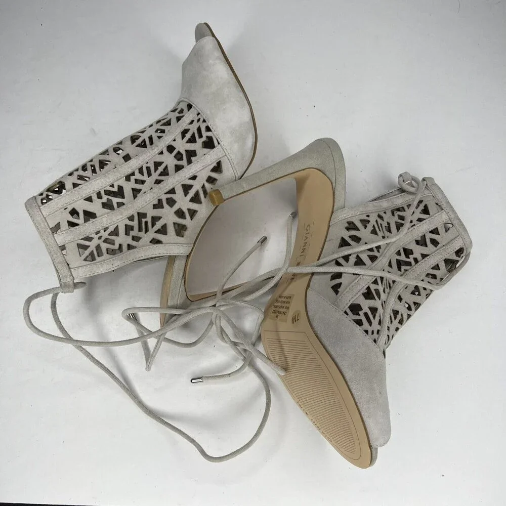 Gianni Bini Newbuck Soft Gray Suede Leather Cut-Out Heels Womens Size 7 - Picture 7 of 9